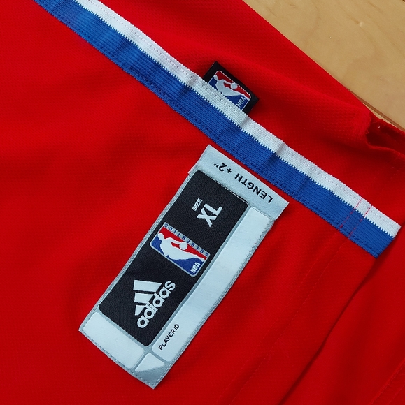 Blake Griffin Rookie Jersey - Picture 2 of 7
